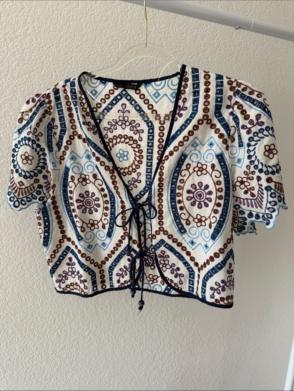 Zara Embroidered Tie-Front Cropped Top 100% cotton